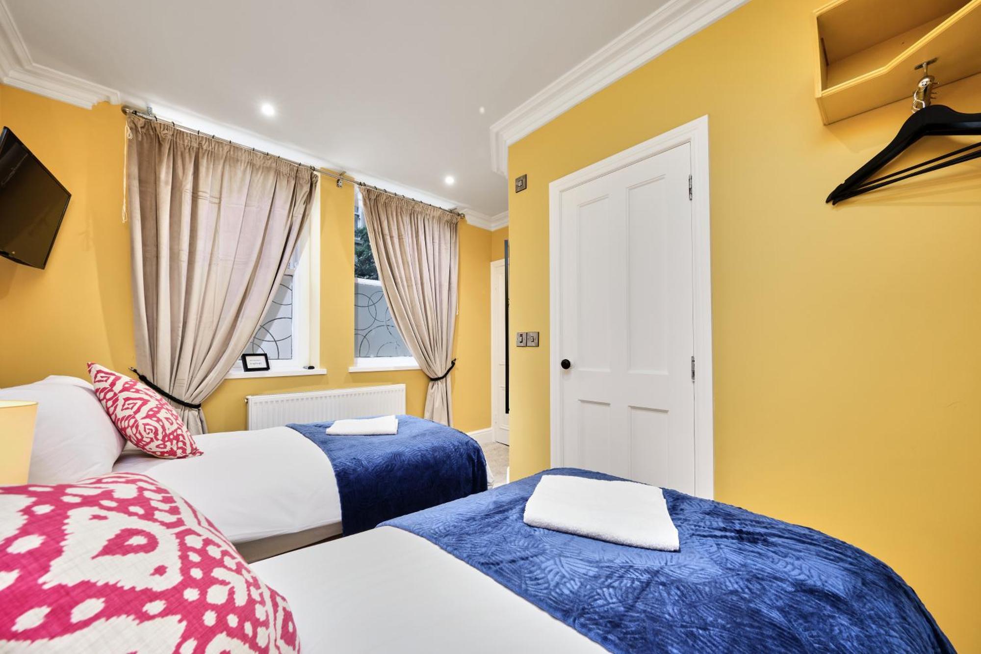 Bed and Breakfast Clarence House Лондондерри Экстерьер фото